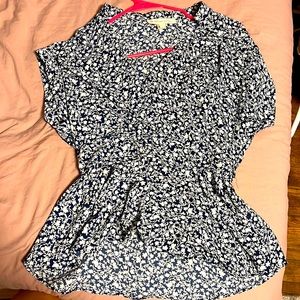 Worn once shirt, makes u looked snatched